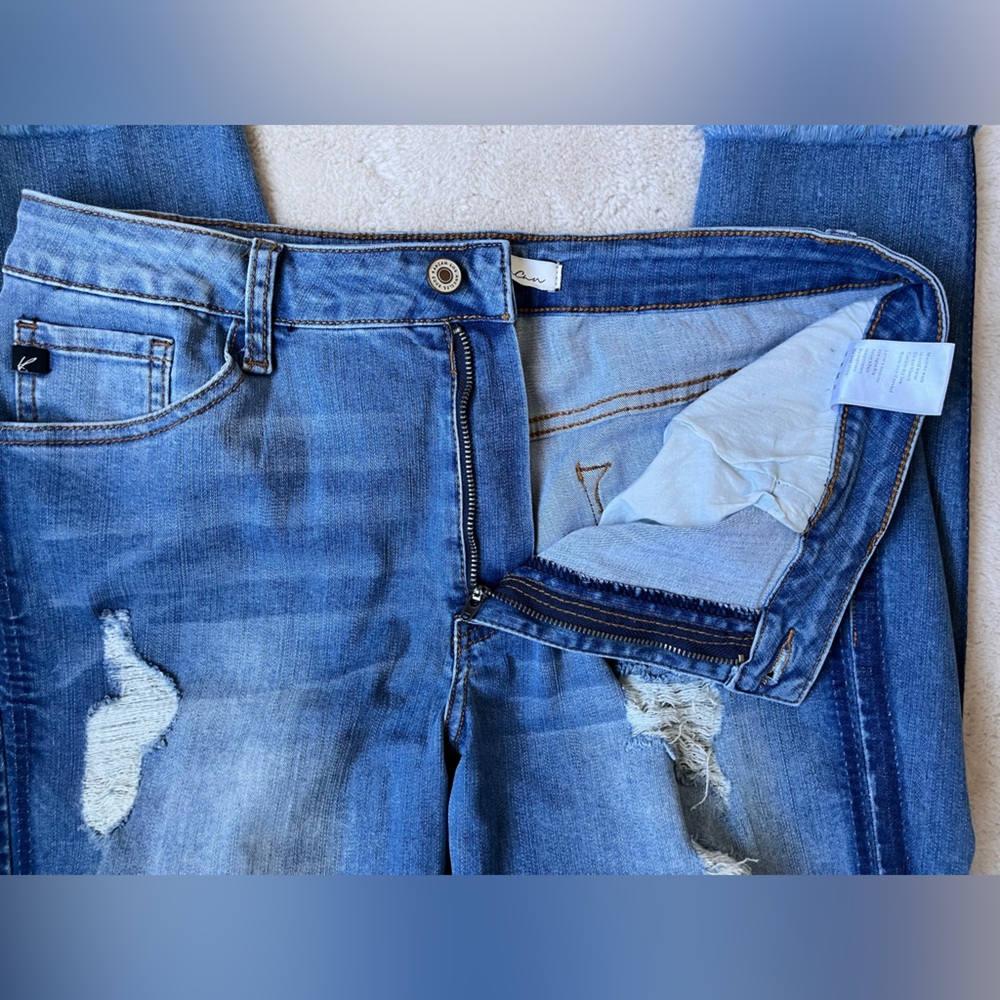 KanCan Distressed Blue Jeans Raw Hem Women Size 30/13 - Picture 5 of 11